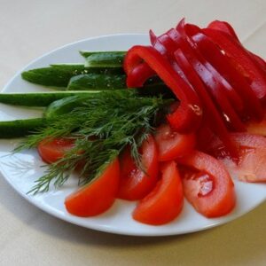 Нарезка из свежих овощей
